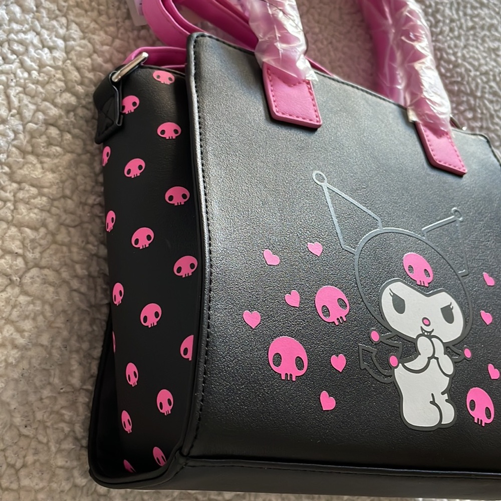 Loungefly x Sanrio Kuromi crossbody bag - Picture 2 of 10